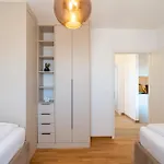 Penthouse With Roof Terrace And Hot Tub Zadar