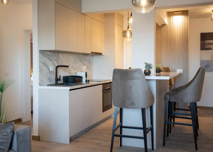 Penthouse With Roof Terrace And Hot Tub Apartman
