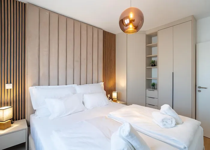 Penthouse With Roof Terrace And Hot Tub Apartman Zadar