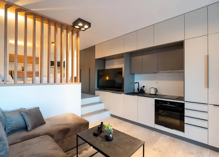 Apartman Penthouse With Roof Terrace And Hot Tub