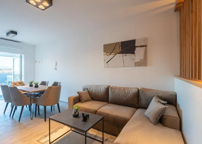 Apartman Penthouse With Roof Terrace And Hot Tub *