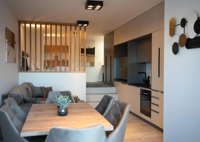 Penthouse With Roof Terrace And Hot Tub Apartman