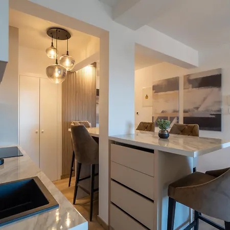 Apartament Penthouse With Roof Terrace And Hot Tub *