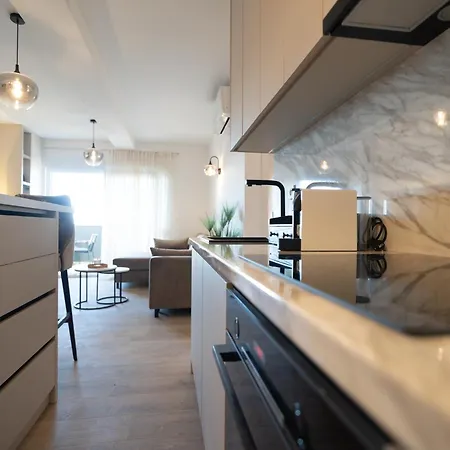 Penthouse With Roof Terrace And Hot Tub Apartment *