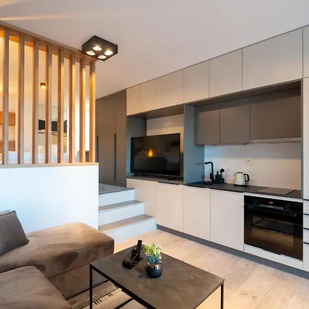 Apartman Penthouse With Roof Terrace And Hot Tub
